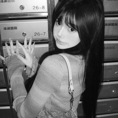女生头像闺蜜真人黑白