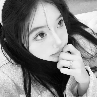 女生头像闺蜜真人黑白