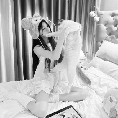 女生头像闺蜜真人黑白