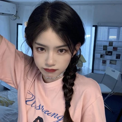 真人头像女闺蜜头像