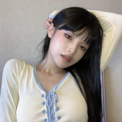 真人头像女闺蜜头像