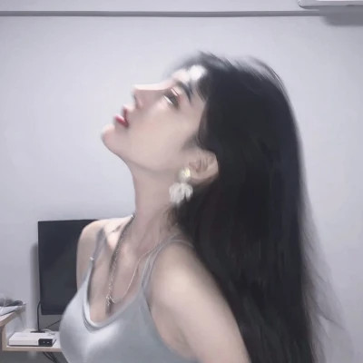 真人头像女闺蜜头像