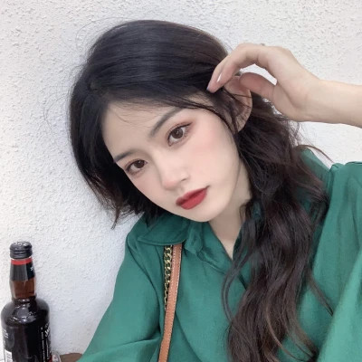 真人头像女闺蜜头像