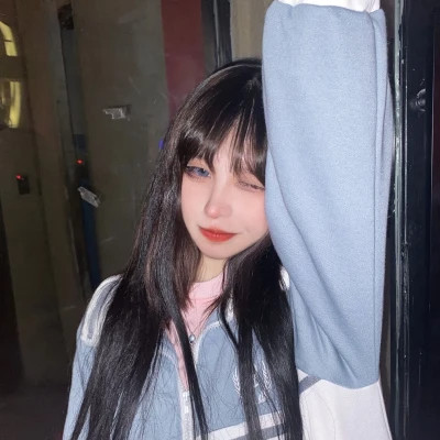 真人头像女闺蜜头像