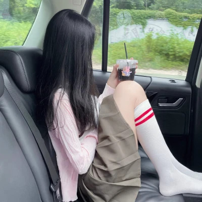 四人闺蜜头像真人版