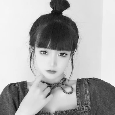 闺蜜头像黑白四人真人女