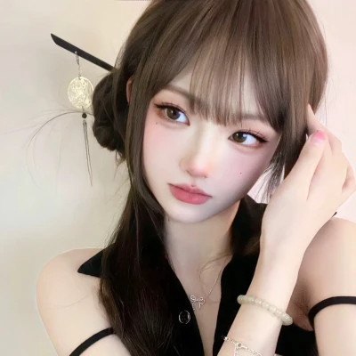高颜值女生头像性感