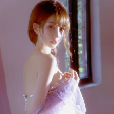高颜值女生头像性感