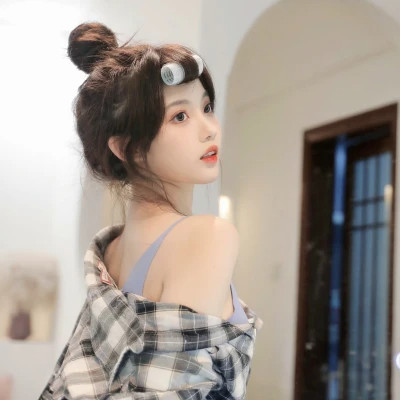 高颜值女生头像性感