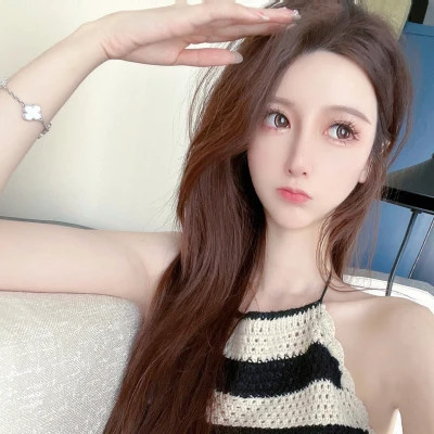 高颜值女生头像性感