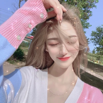 颜值超高的女生头像真人
