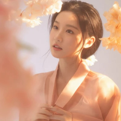 颜值超高的女生头像真人
