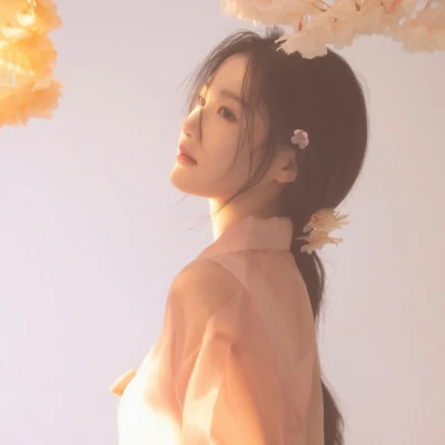 颜值超高的女生头像真人