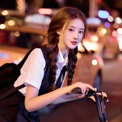 温柔简约女生头像