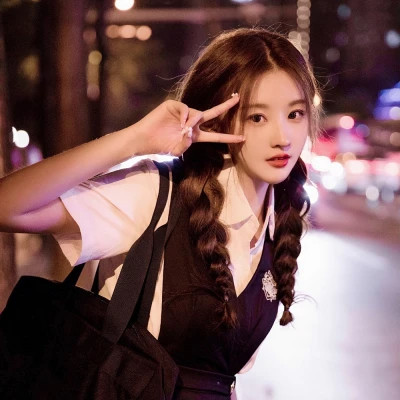 温柔简约女生头像