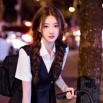 温柔简约女生头像