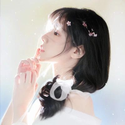 温柔简约女生头像