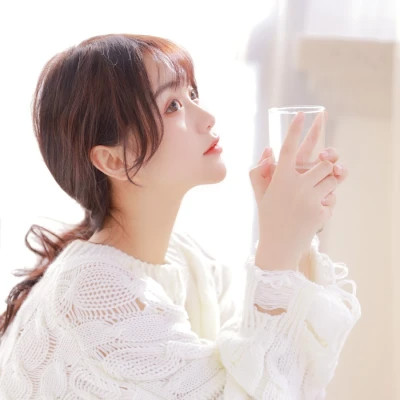 美丽又好看的女生头像