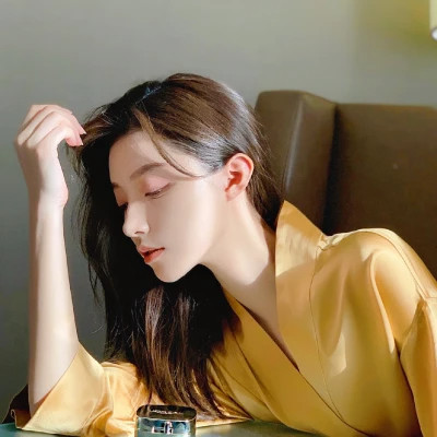 精致女人图片唯美头像
