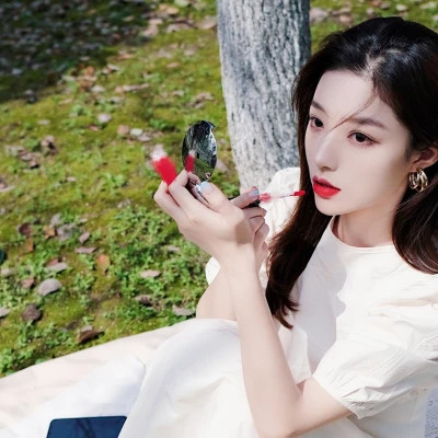 漂亮时尚美女头像