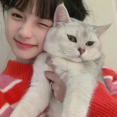 2025最吉利的头像美女