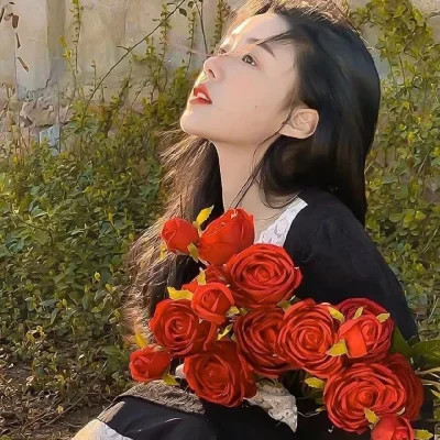 2025最吉利的头像美女