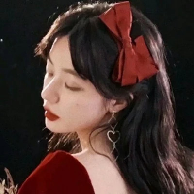 2025最吉利的头像美女