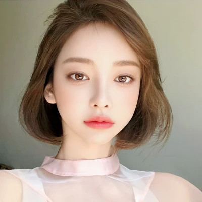2025永久不换的头像真人女