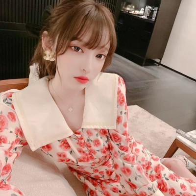 2025永久不换的头像真人女