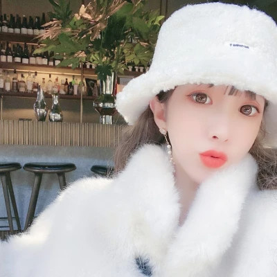 2025永久不换的头像真人女