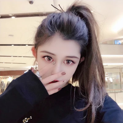 2025永久不换的头像真人女