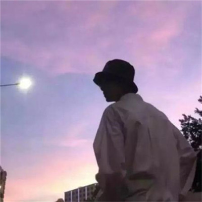 2025微信头像男生成熟沉稳