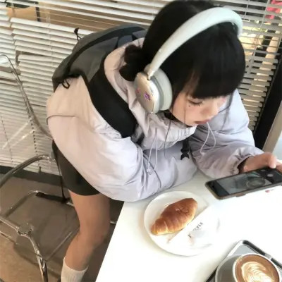 自用女头