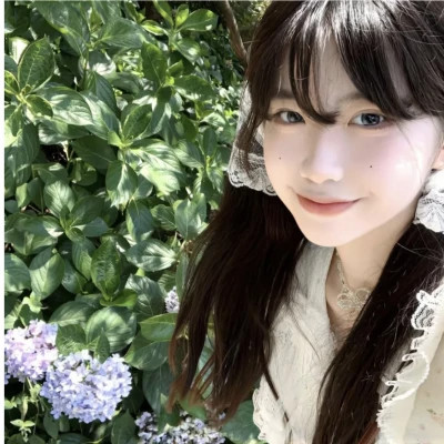 2025网红爆火的女生头像