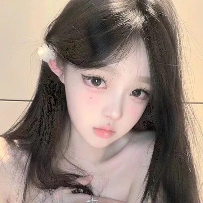 2025最火爆高级个性女生头像图片