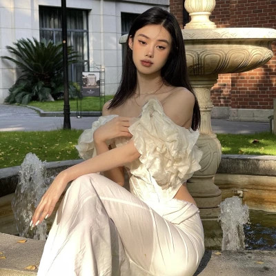 2025最火爆高级个性女生头像图片