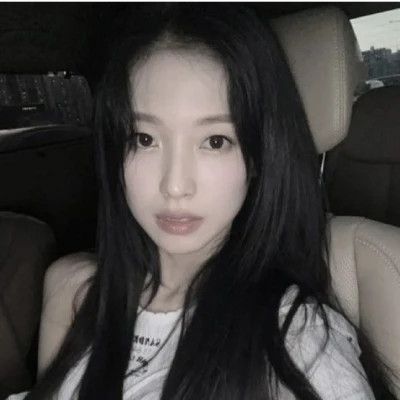 2025最火爆高级个性女生头像图片