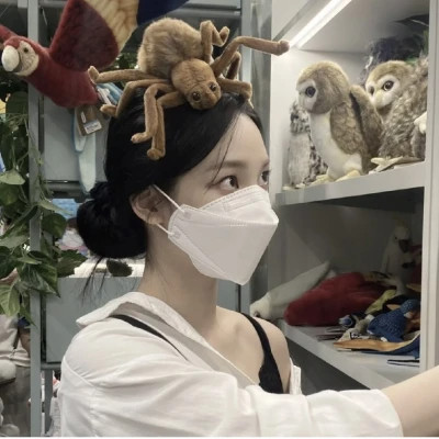 2025最火爆高级个性女生头像图片