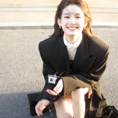 qq图像2025最新款女