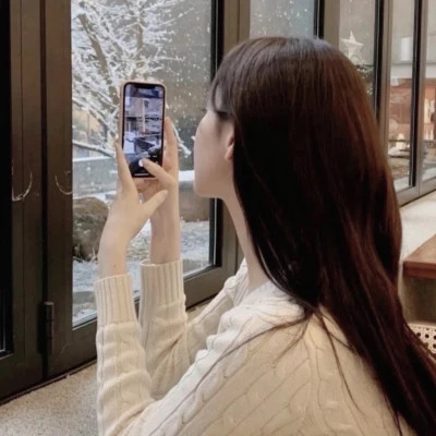 qq图像2025最新款女