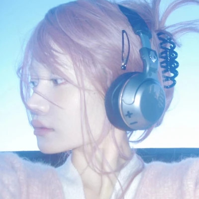 qq图像2025最新款女