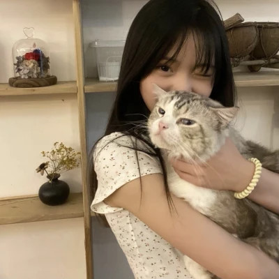 女性真人头像图片