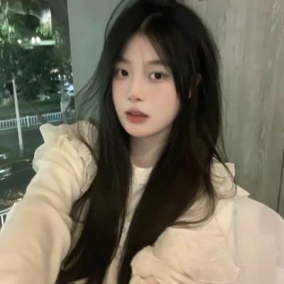 女性真人头像图片