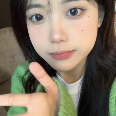 女性真人头像图片