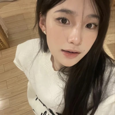女性真人头像图片