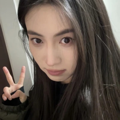 女性真人头像图片