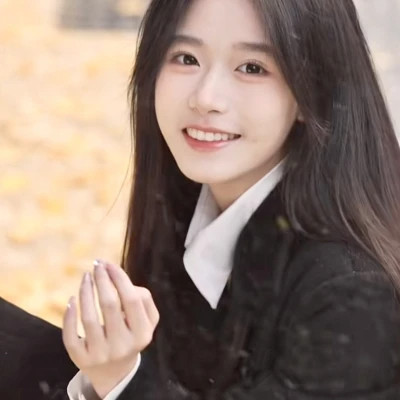 女性真人头像图片