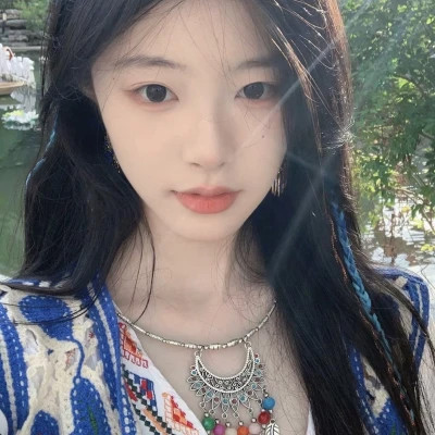 女性真人头像图片
