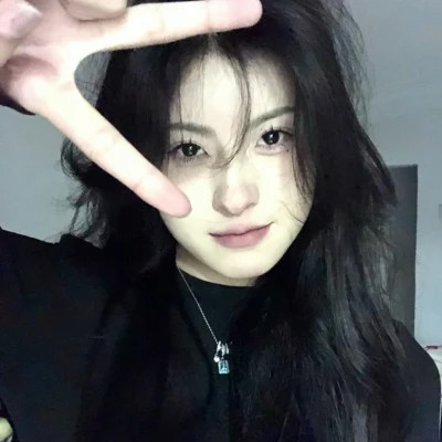 女性真人头像图片
