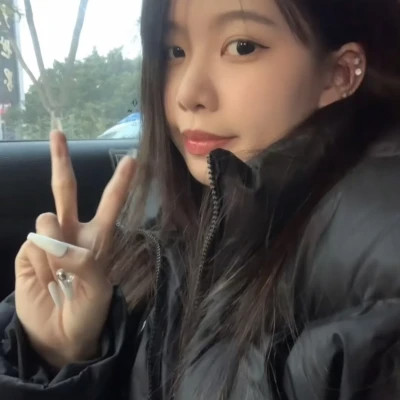 女性真人头像图片